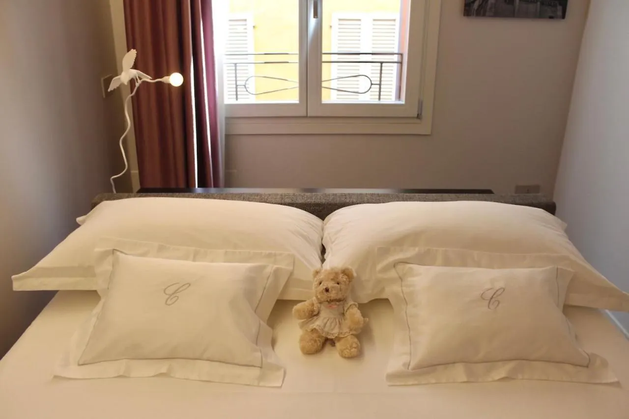 Coco21 Bed & Breakfast Modena