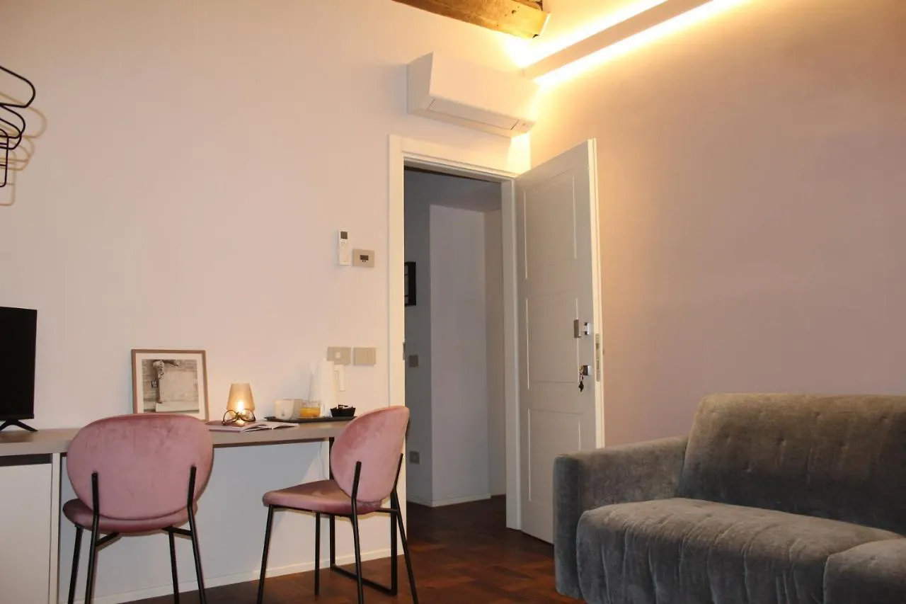 Coco21 Bed & Breakfast Modena